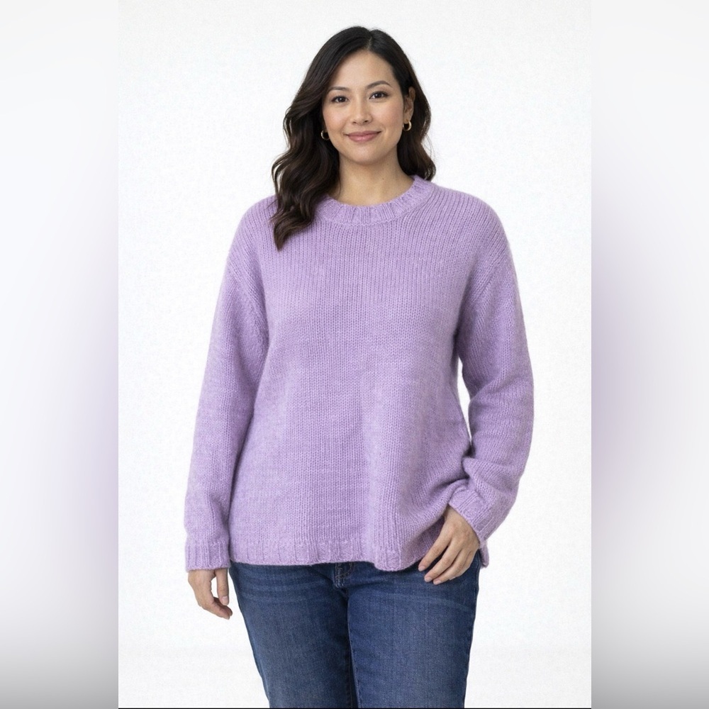 J. Crew Lavender Crew‎ Neck Sweater 100% Wool